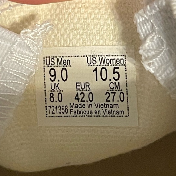 Rose pattern slip-ons - Picture 5 of 6